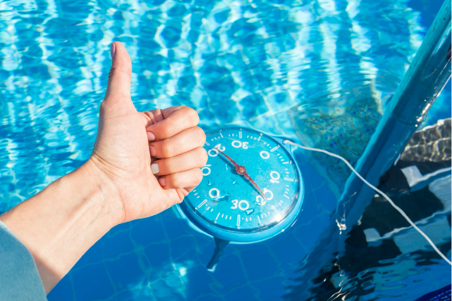 Ahorrar agua y energía piscina